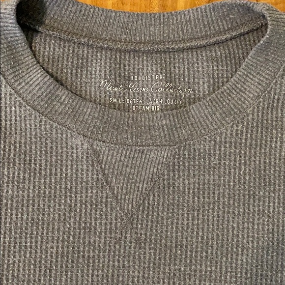Grey cropped long sleeve shirt - Picture 3 of 4